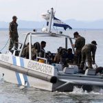 Rescatan sanos a tripulantes que derivaron en el caribe de Honduras
