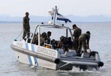 Rescatan sanos a tripulantes que derivaron en el caribe de Honduras