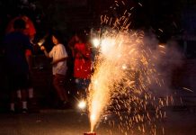Fiestas de fin de año dejan más de 70 quemados por pólvora en Honduras manipulacion de polvora
