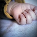 Niña de once meses muere tras ser violada en Colombia colombia