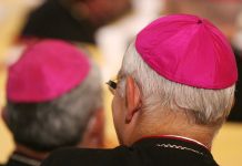 Obispos escucharán testimonios de víctimas de abuso sexual del clero francés obispos