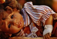 muneca llorando
