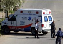 Hombres armados matan a comerciantes dentro de marcado de Puebla policia