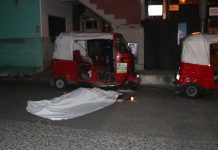 Ataque armado deja tres mototaxistas muertos en Guatemala cadaver