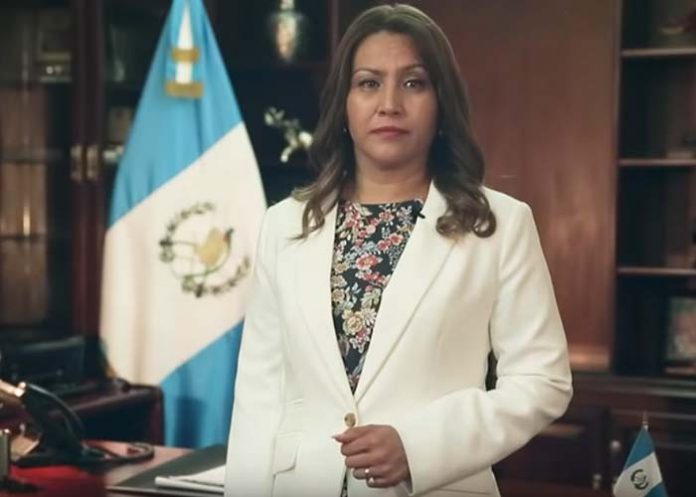 Untitled-1_Nk3qt2h primera dama