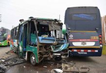 Colisión múltiple deja un muerto y más de 200 heridos en Perú peru