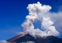 Reportan explosiones y avalanchas moderadas en el Volcán de Fuego volcan de fuego