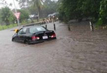 Fuertes lluvias dejan una fallecida e inundaciones en Costa Rica