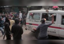 El Salvador: Cruz Roja denuncia ataque durante protesta de comerciantes protesta