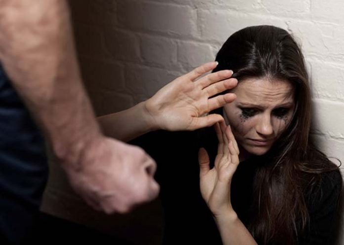 hombre maltratador