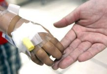 Honduras: Niña de 4 años es la primera víctima mortal del dengue mano de bebe