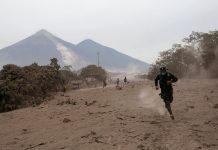 Aumenta a más de 70 los fallecidos tras erupción del Volcán de Fuego