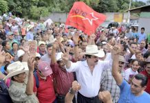Políticos de Honduras condenan rechazo de EEUU a caravana de migrantes partido libre