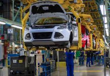 China suspenderá aranceles adicionales sobre vehículos fabricados en EEUU aranceles