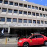 Sustituyen bolsas plásticas con de papel en hospitales de Costa Rica hospital