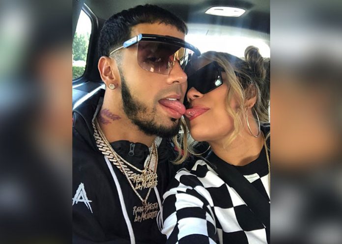 Untitled-1_aaRD4sI karol g