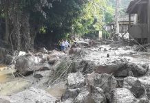 Niño murió aplastado tras colapso de muro por lluvias en Colombia desborde