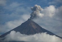 Guatemala: El Volcán de Fuego continúa con explosiones y avalanchas volcan de fuego
