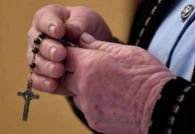 Suspenden a sacerdote acusado de abuso sexual en República Dominicana republica dominicana