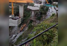 Colapso en puente deja cinco trabajadores muertos en Colombia colombia
