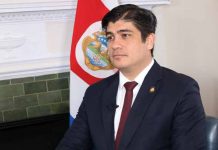 Presidente de Costa Rica pide aprobar reforma fiscal en medio de crisis presidente