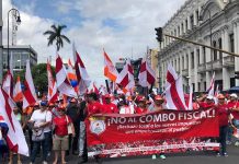 Costarricenses marchan contra campaña de terror aplicada por el gobierno costa rica