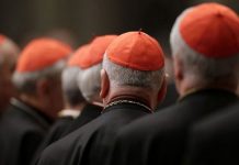 Chile: Iglesia defiende inocencia de sacerdotes acusados de abusos sexuales iglesia catolica