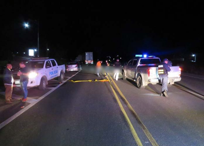 Untitled-1_omyNqqT costa rica