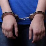 Argentina estrangula con un cordón a su pareja por acosador sexual detenida