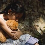 Investigan a 14 hombres por violar a niña en Brasil nina