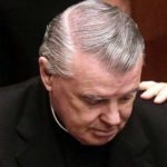 Cura pedófilo irlandés debe abandonar Chile tras cumplir condena cura