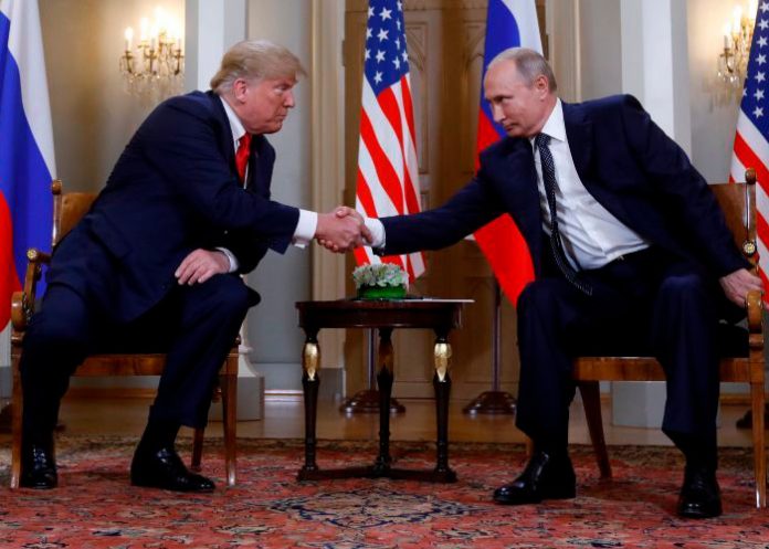 Untitled-1_s0vMIam donald trump