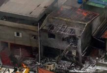 Brasil: Avión cae en calle de Sao Paulo y deja dos muertos desplome