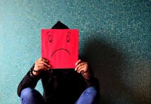 «Gasté el aguinaldo y no guardé ni pa los estrenos de mis chateles» hombre triste