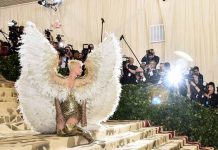 Katy Perry roba miradas con exótico vestido en gala del MET (FOTOS) Gala Met 2018