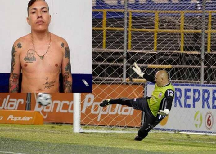 futbolista de costa rica