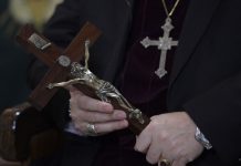 Costarricense violado por sacerdote: «Dios lo permitía para purificar» costa rica