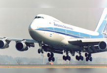 Aerolíneas Argentina suspende a más de 300 trabajadores por protestar aerolineas argentinas