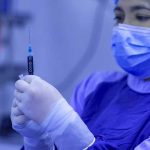 Moderna: Vacuna muestra eficacia del 100% contra las formas graves de la COVID estados unidos