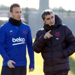 Valverde, en el centro de la tormenta, dirige el entrenamiento del Barça ernesto