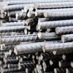 Costa Rica: Joven que se clavó varilla en testículos no quiere salir de su casa varilla