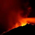 Ecuador en alerta por actividad alta del volcán Reventador volcan reventador