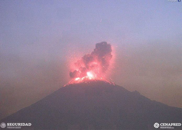 Volcan_sR4odtU mexico