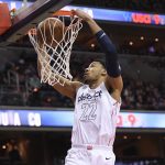 Aldridge sale lesionado, Spurs caen en Washington wizards