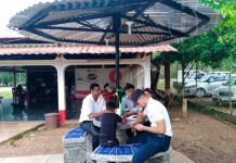 Nueva Guinea: Estudiantes de Contabilidad de la Uraccan entregan proyecto nicaragua