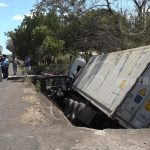 Vivo de milagro tras accidente con cabezal en Ctra. León-Telica nicaragua