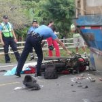 Motociclista se estrella con rastra y fallece en Chinandega nicaragua