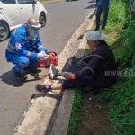 Atender llamada telefónica le sale caro a motociclista en Managua nicaragua