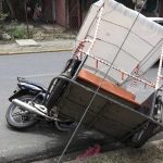 Caponero se tira el Alto y causa accidente en el barrio San Judas nicaragua