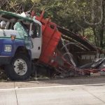 Camión pesado sufre accidente en «peligrosa curva» de Matiguás nicaragua
